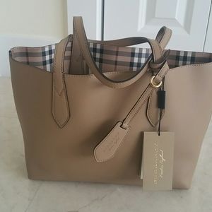 New with tags, Burberry Tote Handbag
